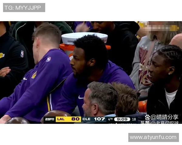 湖人与骑士历史对决回顾及战绩分析探讨